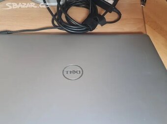 Dell inspiron 5570 - 7