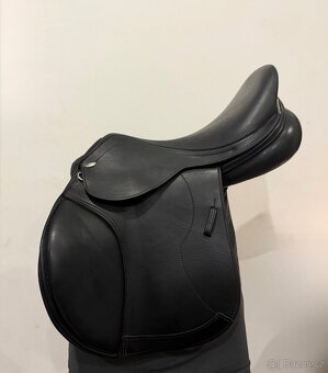 Kentaur Naxos 17” kom.2 - 7