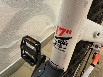 Crussis E-Guera 7.5 - 7