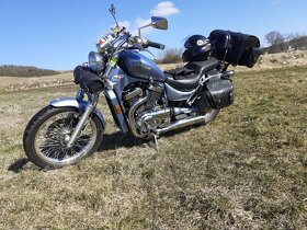 Suzuki Intruder vs 800 - 7