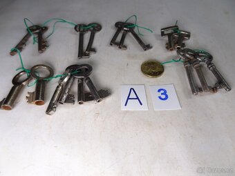 Staré klíče. Sbírka. Velké množství. - 7