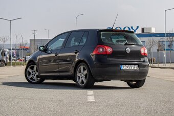Volkswagen Golf 2.0 TDI Comfortline DSG - 7