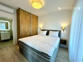 Zariadený 4-izbový apartmán s parkovaním, Vila Ugljan - 7