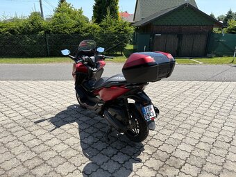 Honda Forza 125 - 2020 červená - 7