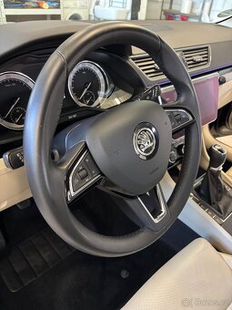 Škoda Superb 3 - 7
