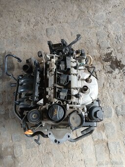 Motor Škoda Fabia 1 1.2htp 12v 47kw AZQ 180tis - 7