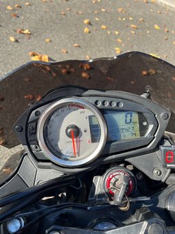Kawasaki Z750 2007 - 7