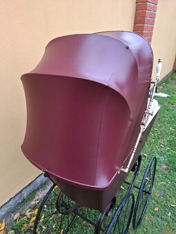 Starožitný kočárek pro miminko č.  1199 - 7