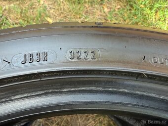 2x Letní pneu Dunlop Sport MAXX RT2 - 235/40 ZR18 XL - 95% - 7