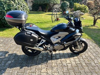 Honda VFR 800X Crossrunner - 7