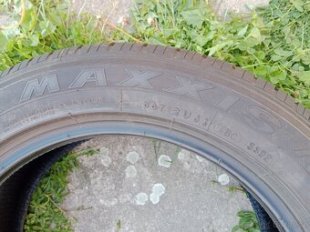 letní pneu 215/55/17 Maxxis - 7