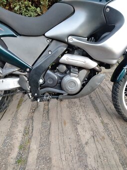 Aprilia Pegaso 650 i.e. - 7