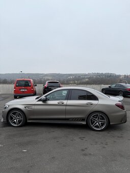Mercedes C63 W205 - 7