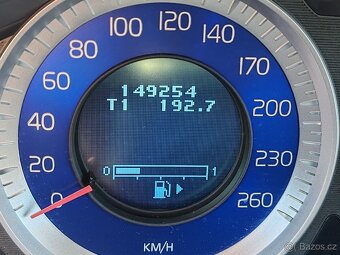 Volvo XC60 2.4D 4WD 120kW R-Design 03/2011 149tkm - 7