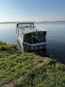Prodám loď/člun vč.motoru,vleku - 7