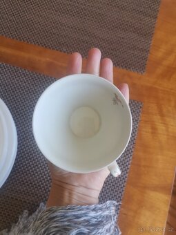 Vintage šálek/ československý porcelán - 7