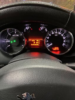 Peugeot 3008 2.0 HDi 110KW - 7