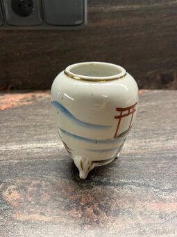 Porcelánová vázička - 7