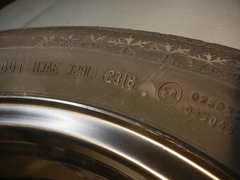 Nová zimní sada Octavia 5x112 R15 + nové pneu - 7
