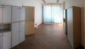 Nájem hezkých kanceláří 15 až 120 m2, na MHD, Praha 10 Straš - 7