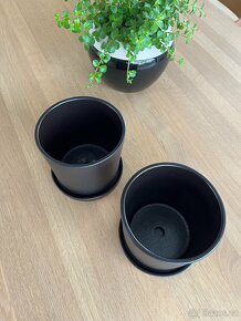 Černé keramické květináče s podmiskou H&M 2ks - 7