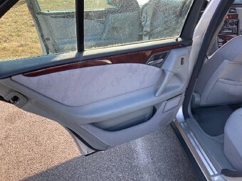 Mercedes Benz E 280 W 210 elegance 150kw, 5st. automat - 7