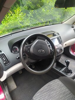Prodám Kia Ceed - 7