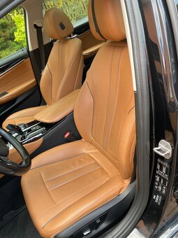 BMW 530d xDrive Touring 195kW – LUXURY, tažné, panorama - 7