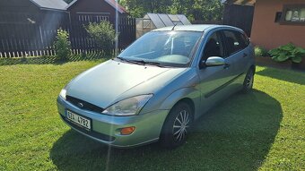 Ford Focus 1.6 (74 kW), hatchback, r. v. 2001 - 7