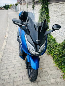 Honda Forza 125 r.v.2023 najeto 6tis km - 7