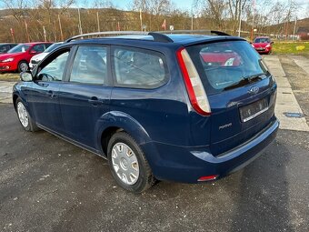 Ford Focus 1.4i 59kw , r.2009, serviska, klima, 1.majitel - 7