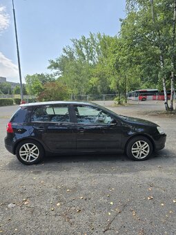 Golf 5 1.6 benzín LPG 75kw ČTĚTE CELÝ INZERÁT - 7