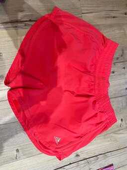 Set 6ks sportovních dívčích věci 146/152 H&M - 7