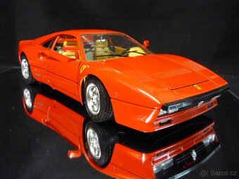 Ferrari GTO 1984 Bburago 1/18 - 7