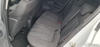 Opel Corsa 1.3 cdti 120 t km extra výbava - 7