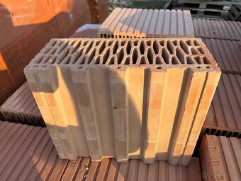 Zbytky ze stavby - 7