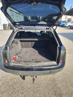 Audi A6 Avant 2.5TDI - 7