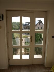 Dveře vstupní a dvě pevná okna do verandy, chaty a pod. - 7