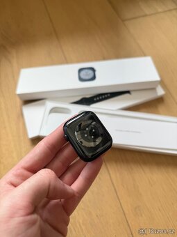 Apple Watch 8 45mm Cellular + GPS - 7