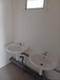 Použitá sanitární buňka - WC a sprchy, sanitární kontejner - 7