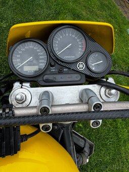 Yamaha FZS 600 Fazer - 7