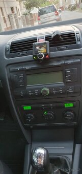 Škoda 0ctavia 2 1.9 tdi 77kw - 7