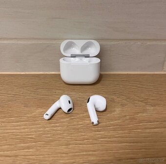 Airpods 4 - 7