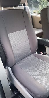 VW TRANSPOTER T5  103 KW - 7