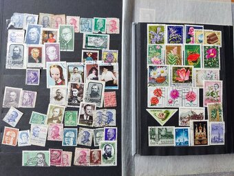 Poštovní známky viz foto dvě alba - 7