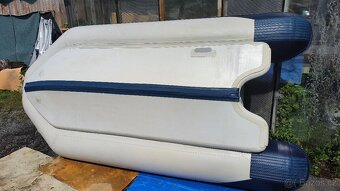 Nafukovací člun Honda - 7