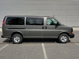 Chevrolet Express 6.0 V8, 1.majitel, 8 míst, 41 000 km - 7