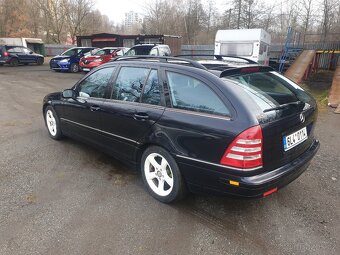 mercedes benz C 3.0 benzín 4 x 4 6V - 7