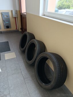 Letní pneu 225/45r17 - 7