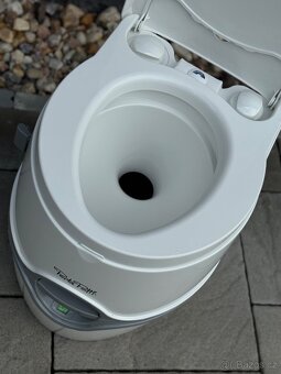 Přenosné WC Thetford Porta Potti Excellence - 7